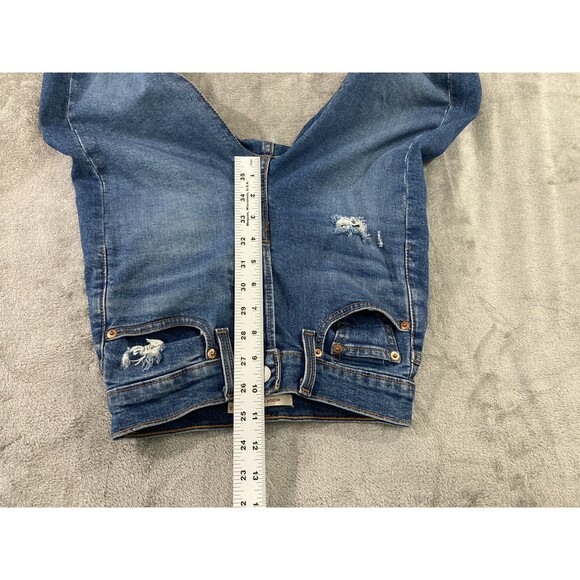 Levi’s Women’s 24 Blue Wedgie Skinny Jeans Distressed Holes Casual Grunge - Picture 12 of 14